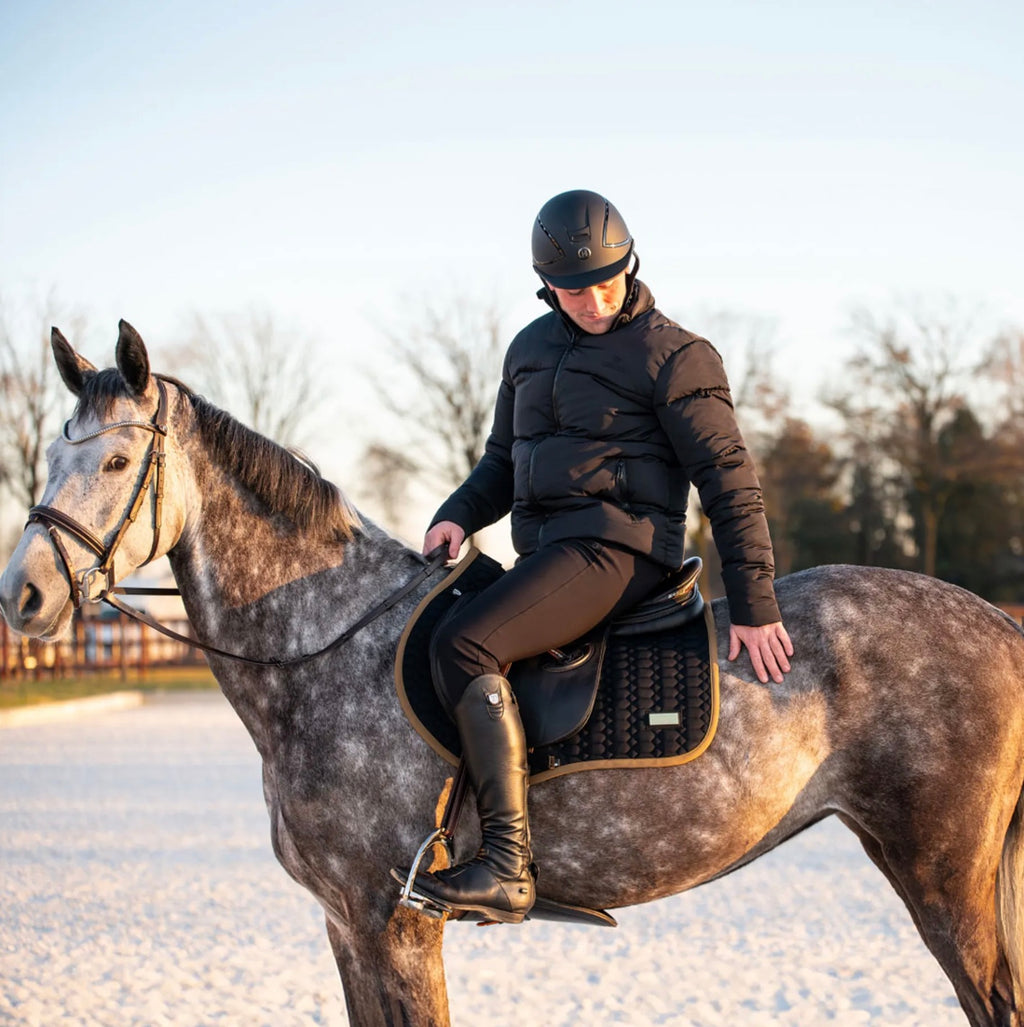 Catago Jump Saddle Black