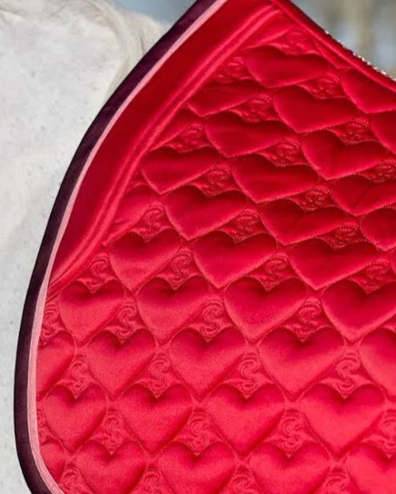 PS of Sweden Red Heart DR Saddle Pad