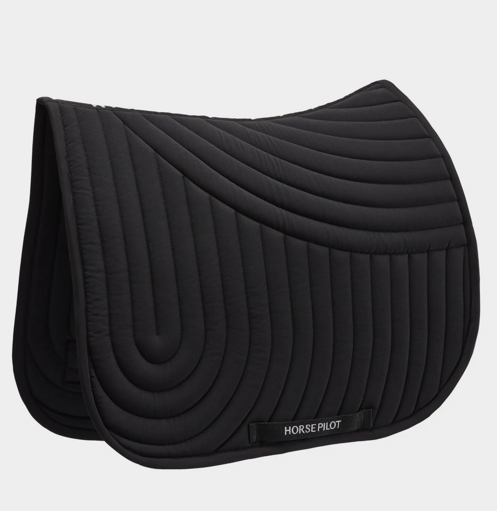 Horse Pilot Jump Saddle Pad Ergonomic