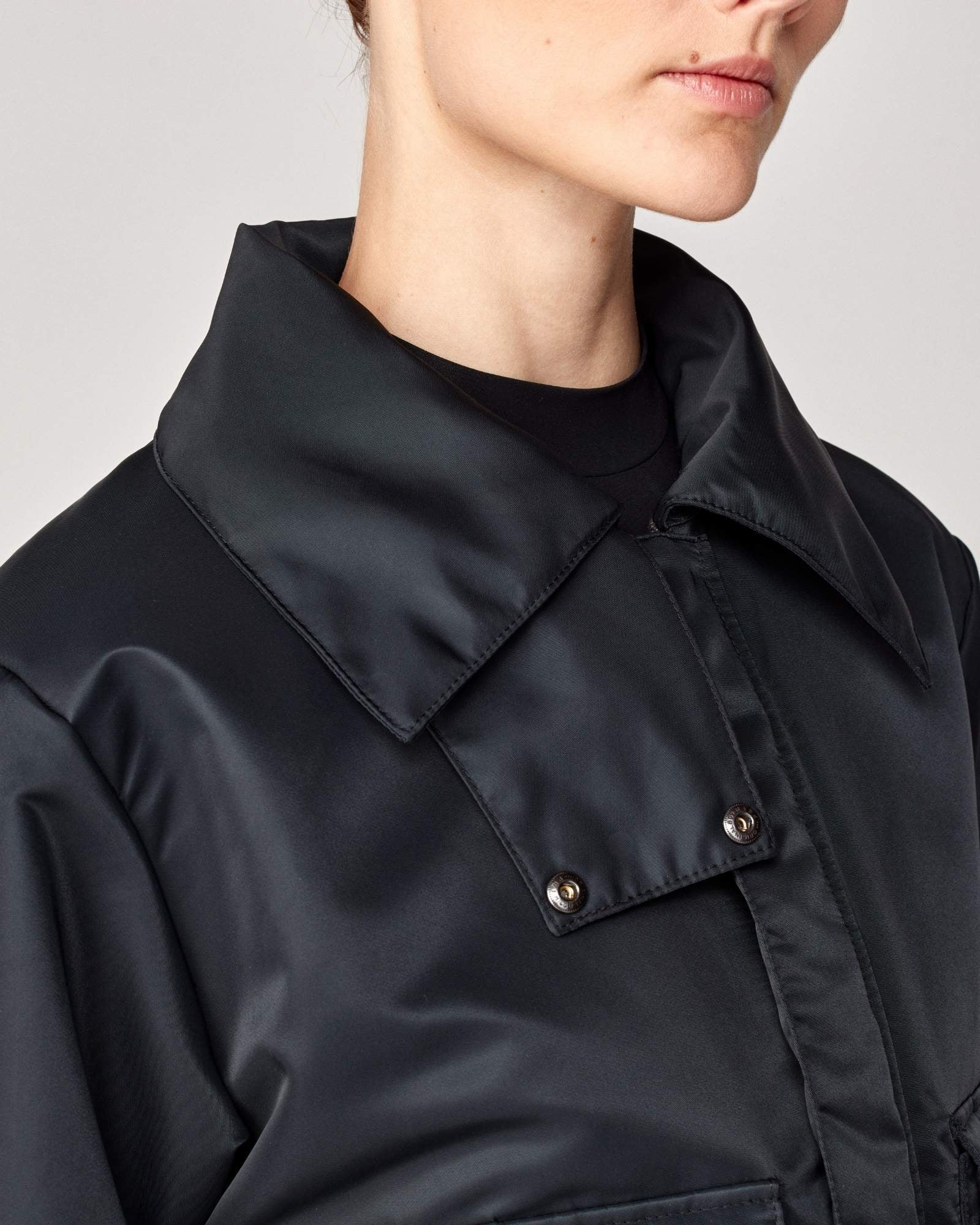 Yagya Short Padded Jacket